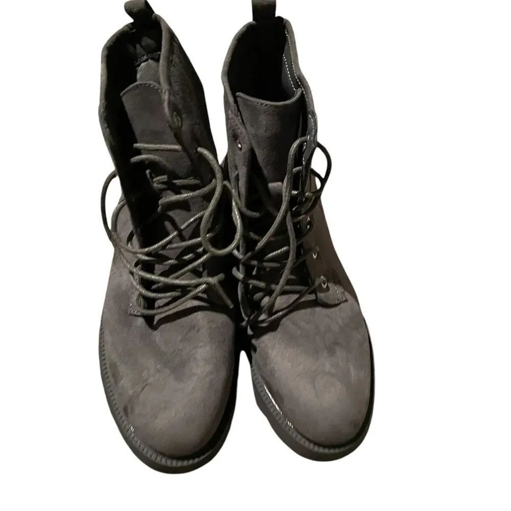 Just fab size 7.5 women’s  Gray Lace-Up Boots new never worn